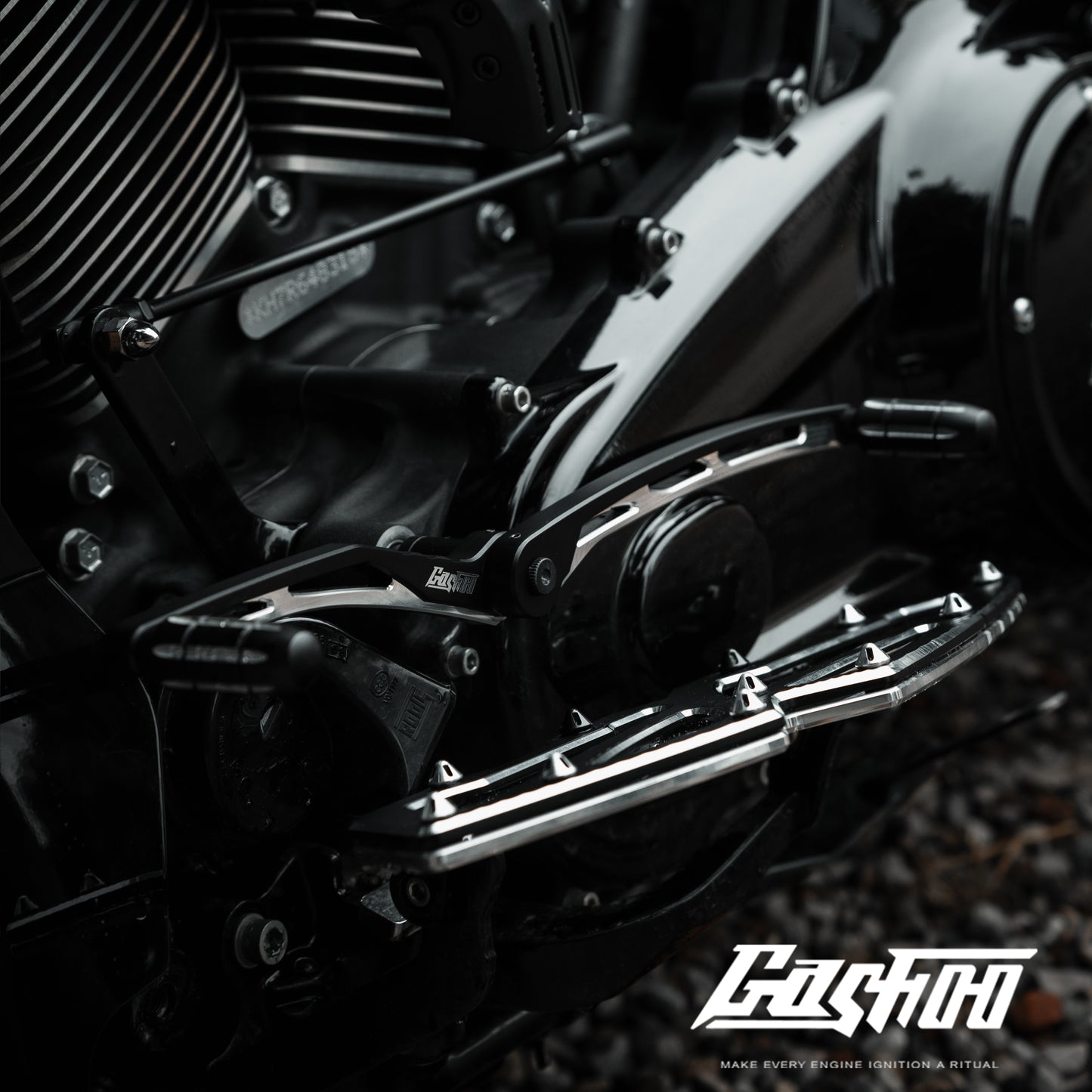 GASHOO IRON HOOF - CNC Shift Lever for Cruiser Motorcycles