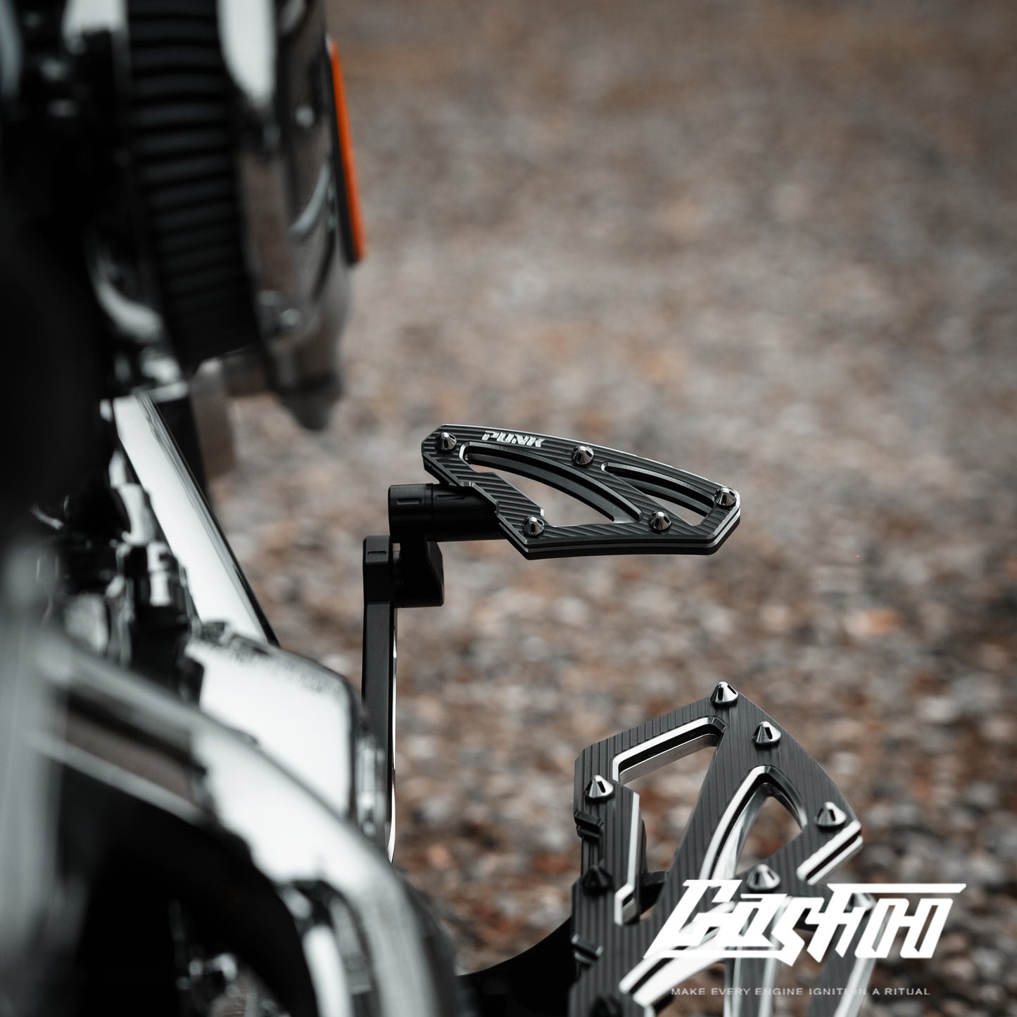 GASHOO Adjustable Brake Pedal - CNC Brake Control Pedal - For Touring & Softail Models